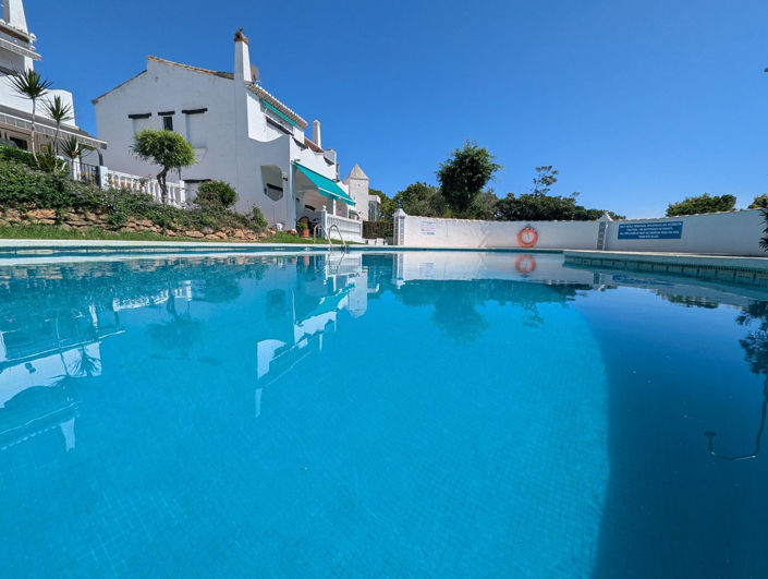 Image No.4-3 Bed Townhouse for sale