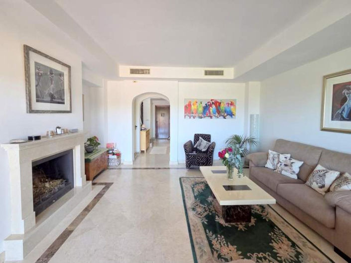 Image No.4-3 Bed Townhouse for sale