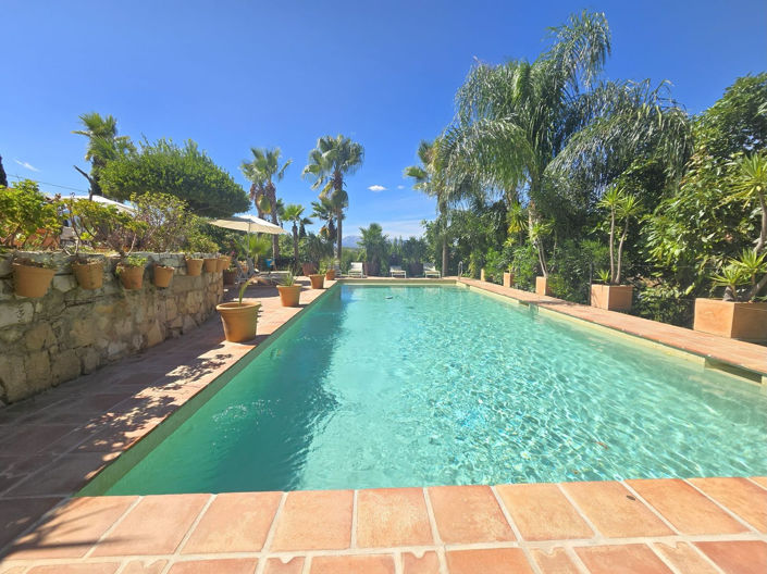 Image No.17-6 Bed Finca for sale