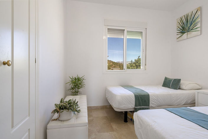 Image No.15-2 Bed Apartment for sale