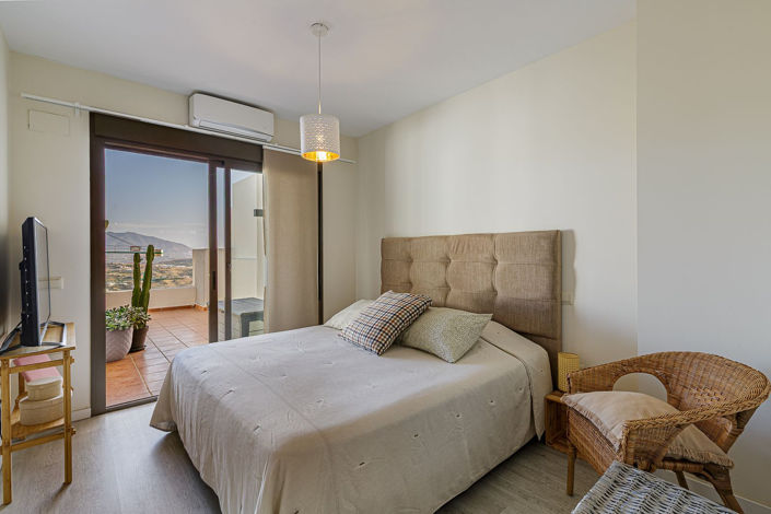 Image No.9-2 Bed Apartment for sale