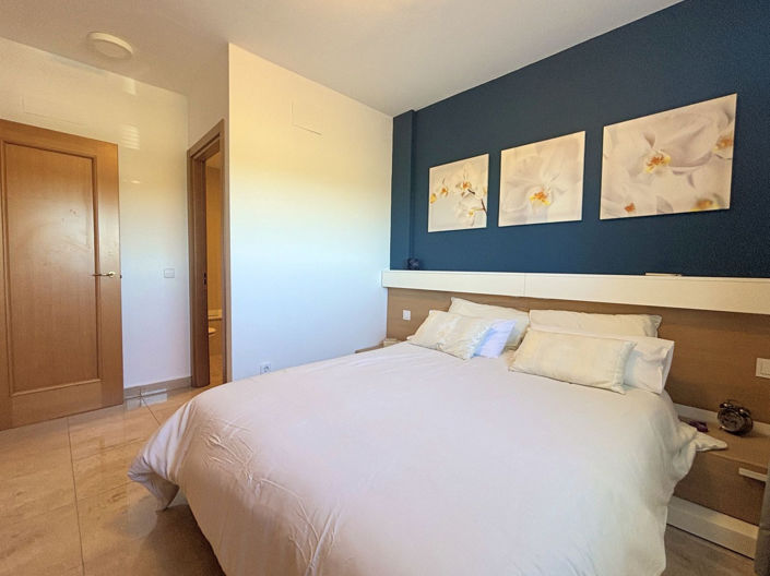 Image No.19-2 Bed Apartment for sale