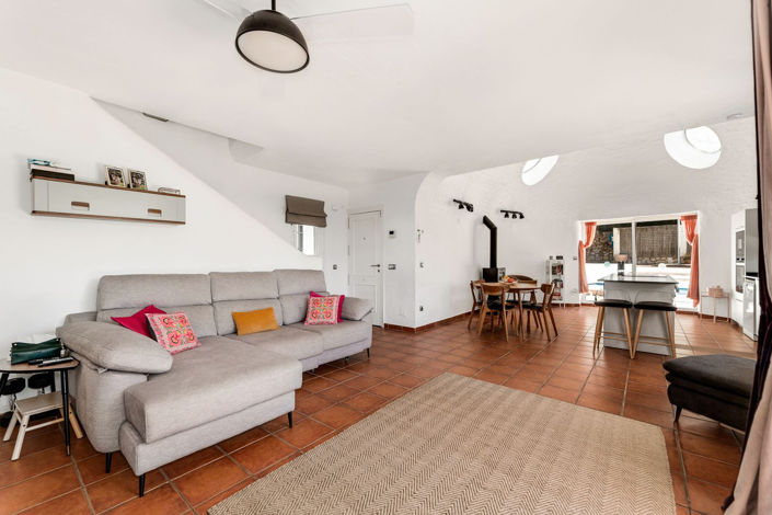 Image No.10-3 Bed Villa for sale