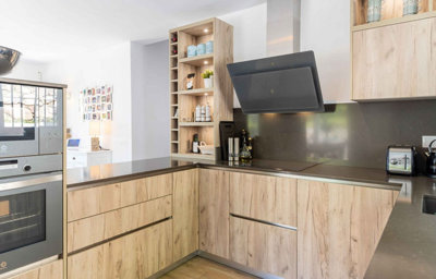 v9wy8cth7df10-bb915d1cb19341576dcdc994b81ab9c