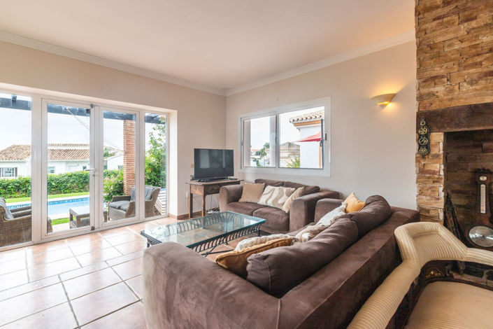 Image No.6-3 Bed Villa for sale