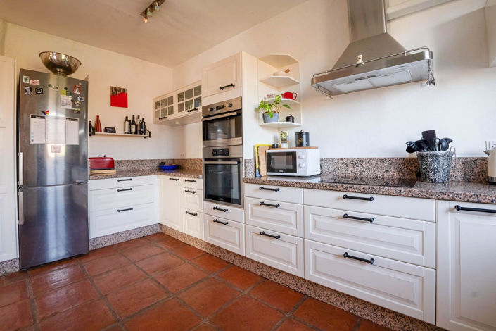 Image No.17-3 Bed Villa for sale