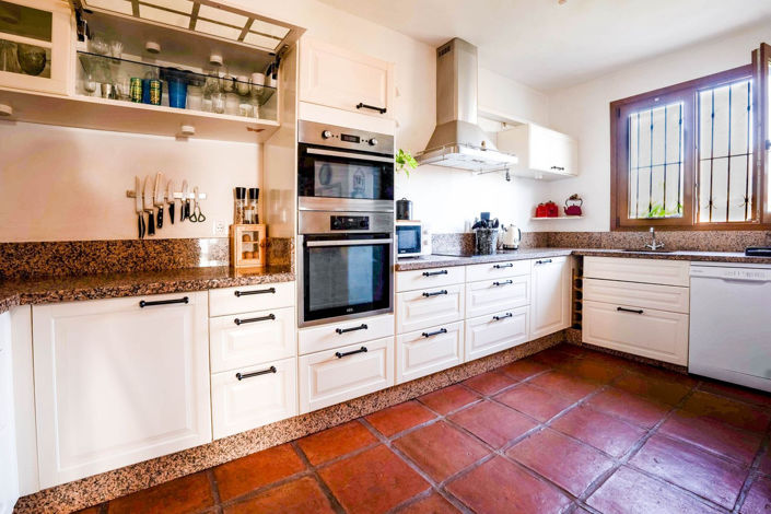 Image No.18-3 Bed Villa for sale