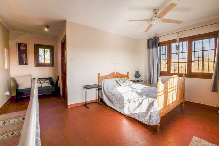 Image No.21-3 Bed Villa for sale