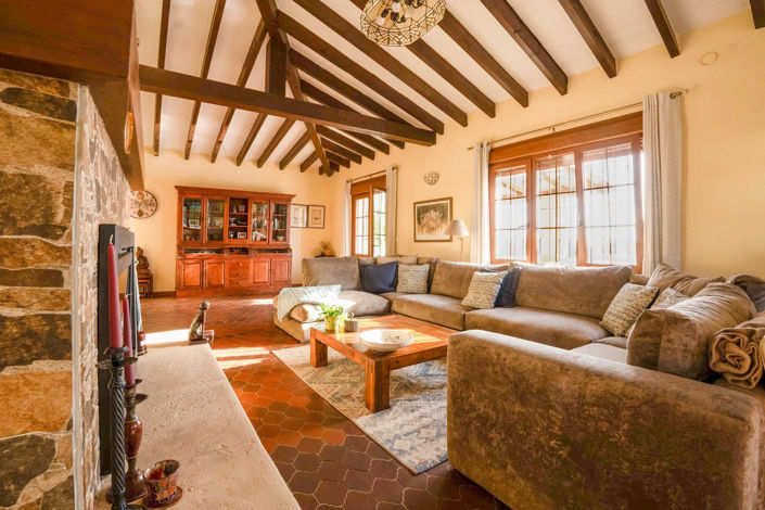 Image No.9-3 Bed Villa for sale