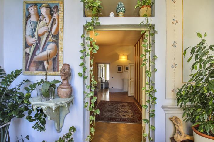 Image No.2-3 Bed Apartment for sale