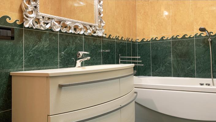 Image No.20-3 Bed Apartment for sale