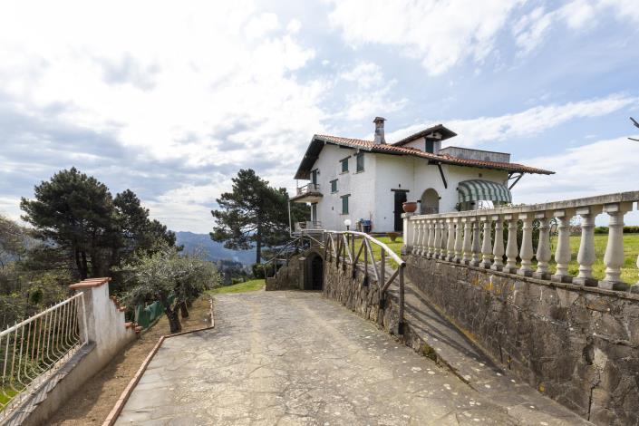 Image No.10-5 Bed House/Villa for sale