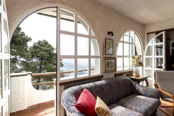 Image No.5-5 Bed House/Villa for sale