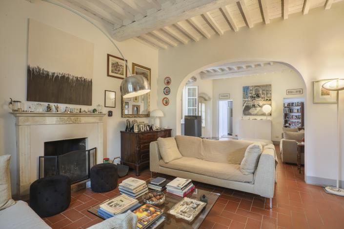 Image No.4-4 Bed Villa for sale