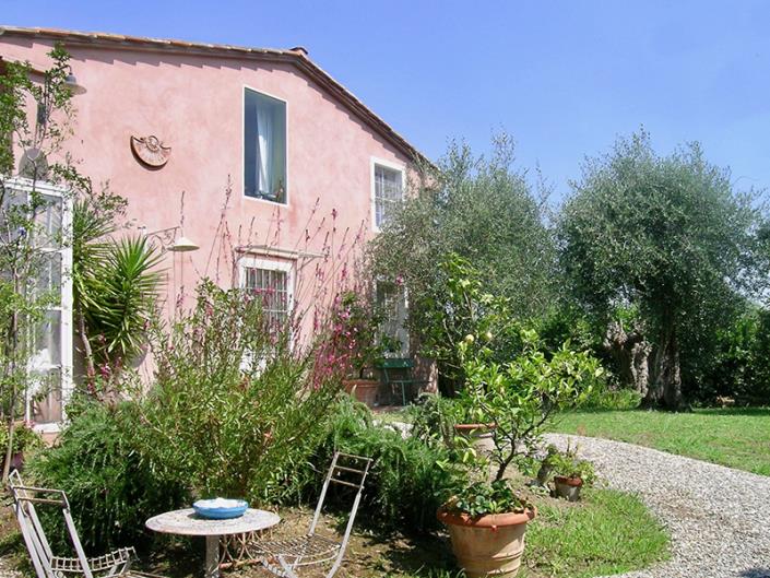 Image No.40-5 Bed Country Property for sale