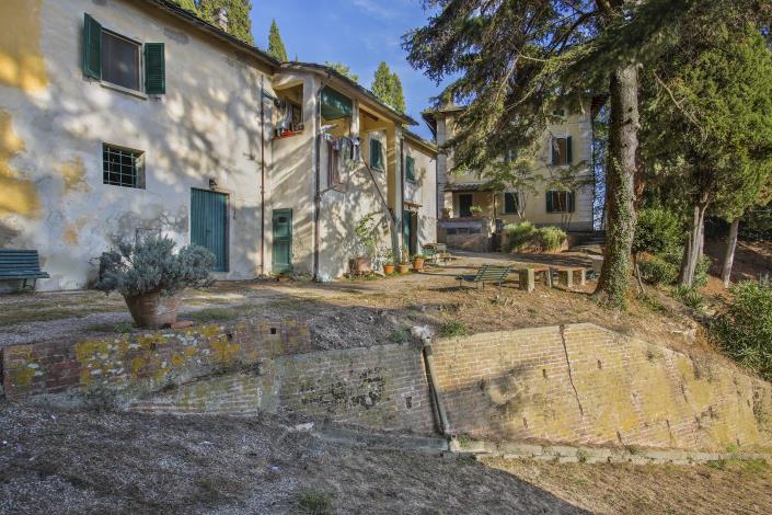 Image No.13-5 Bed Country Property for sale