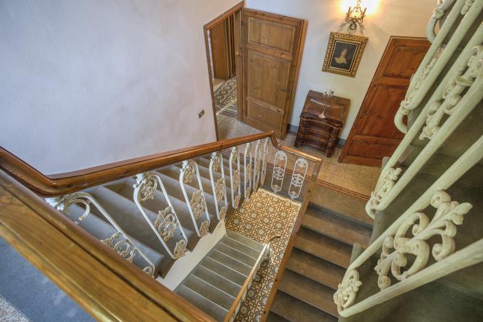 Image No.16-5 Bed Country Property for sale