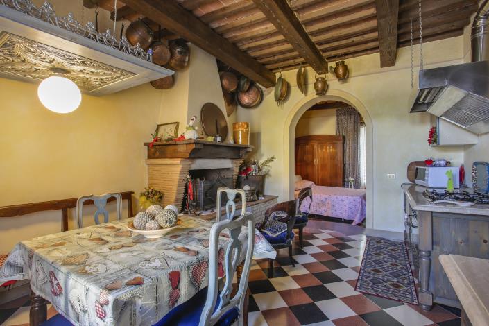 Image No.9-3 Bed Townhouse for sale