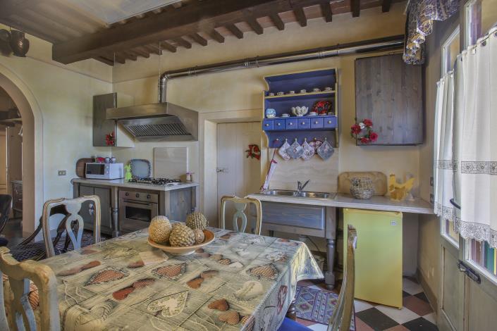 Image No.10-3 Bed Townhouse for sale