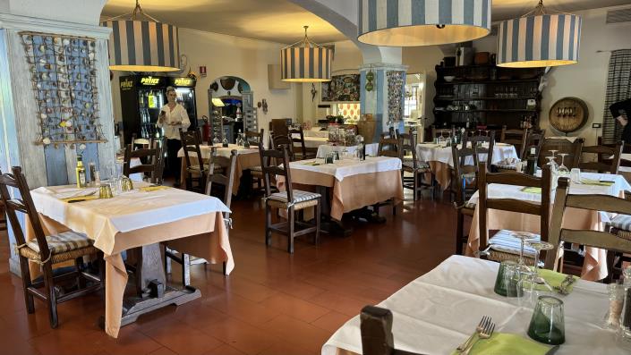 Image No.14-16 Bed Hotel for sale