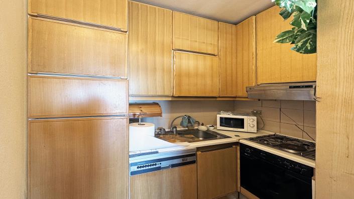 Image No.11-2 Bed Apartment for sale