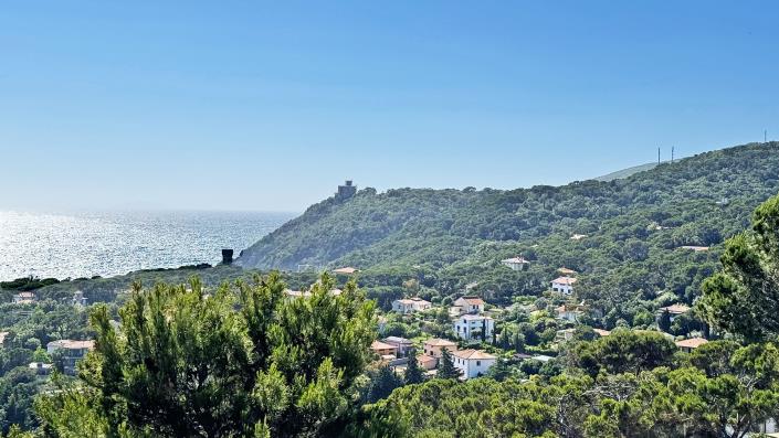 Image No.20-2 Bed Apartment for sale