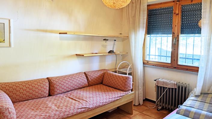 Image No.34-2 Bed Apartment for sale