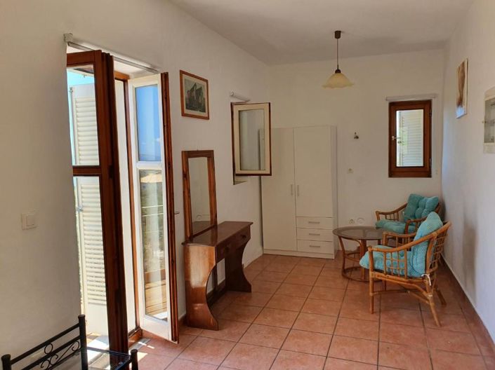 Image No.16-2 Bed Property for sale