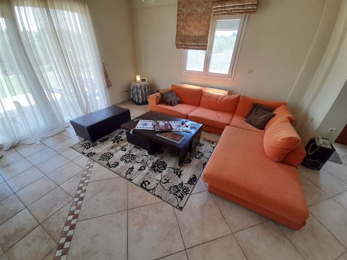 Image No.2-4 Bed Villa for sale