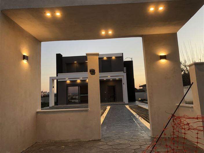 Image No.15-3 Bed Villa for sale