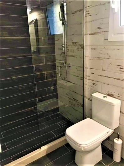 Image No.6-6 Bed Villa for sale