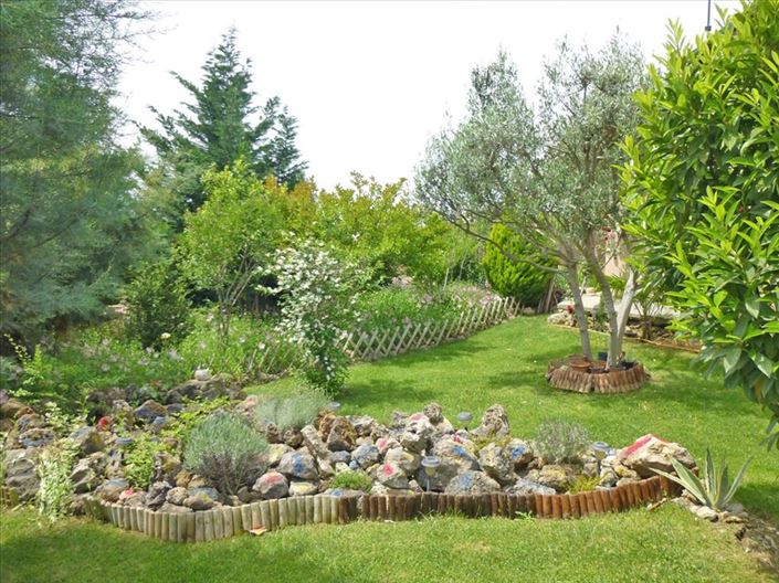 Image No.7-2 Bed Property for sale