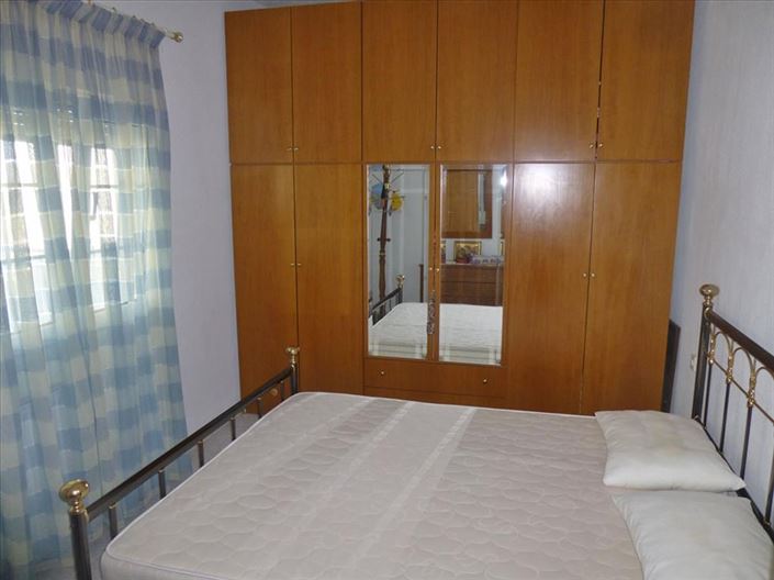 Image No.19-4 Bed Property for sale