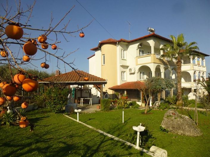 Image No.3-4 Bed Property for sale