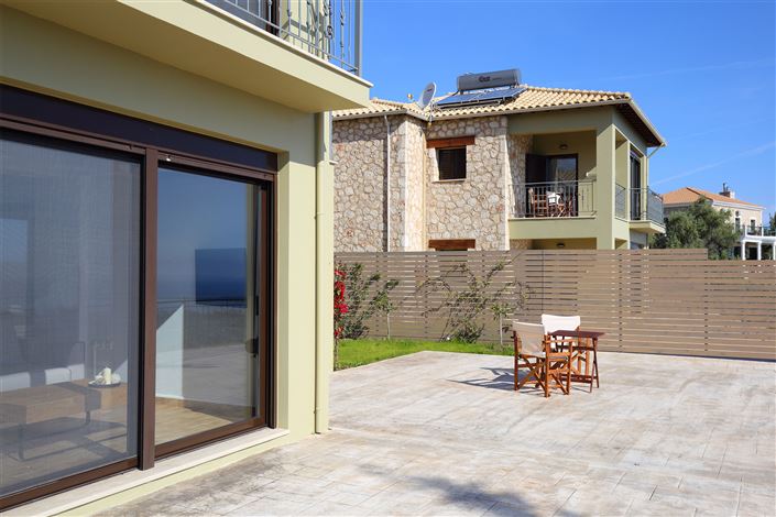 Image No.2-4 Bed Villa for sale