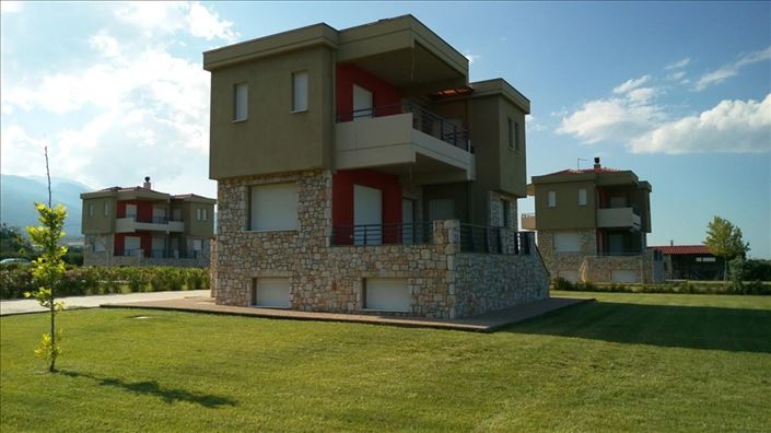 Image No.18-6 Bed Villa for sale