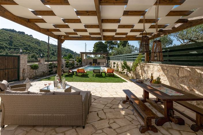 Image No.29-2 Bed Villa for sale