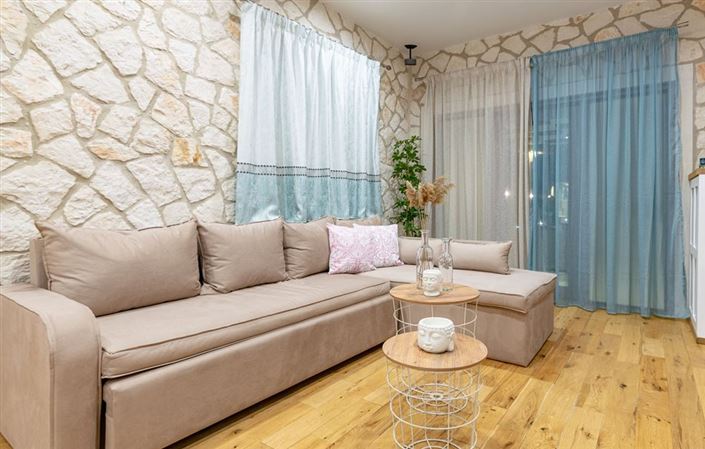 Image No.44-2 Bed Villa for sale