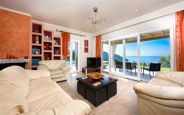 Image No.14-3 Bed Villa for sale