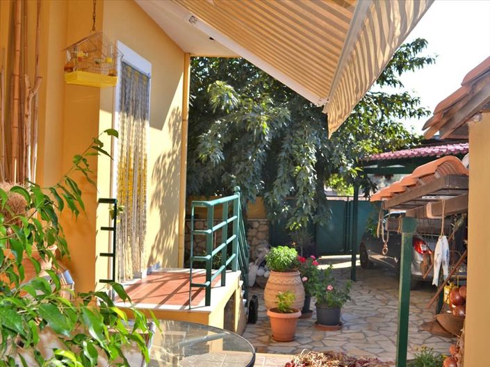 Image No.2-4 Bed Villa for sale