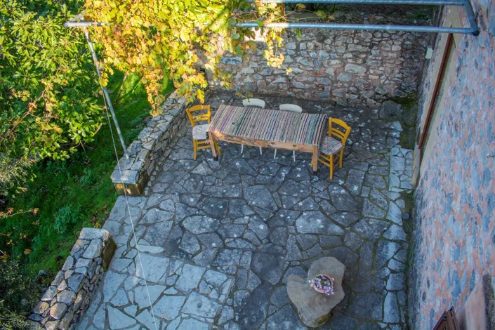 Image No.22-3 Bed Property for sale