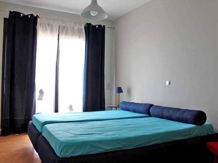 Image No.13-2 Bed Property for sale