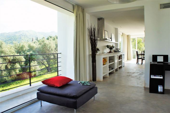 Image No.3-4 Bed Villa for sale