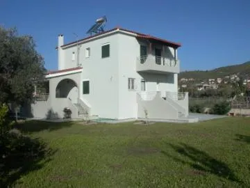 4 Bed Property for sale