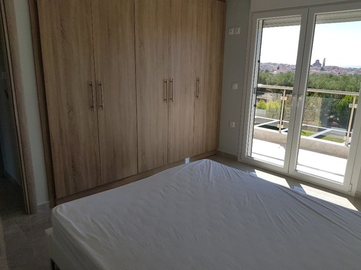 Image No.5-3 Bed Villa for sale