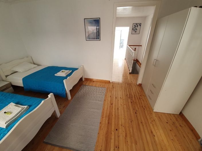 Image No.11-2 Bed Property for sale