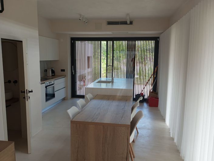 Image No.10-4 Bed Maisonette for sale