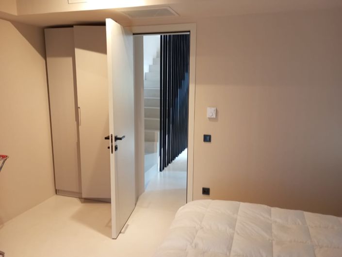 Image No.19-4 Bed Maisonette for sale