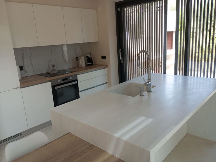 Image No.9-4 Bed Maisonette for sale