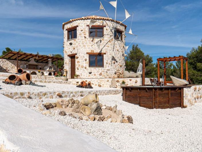 Image No.3-2 Bed House/Villa for sale